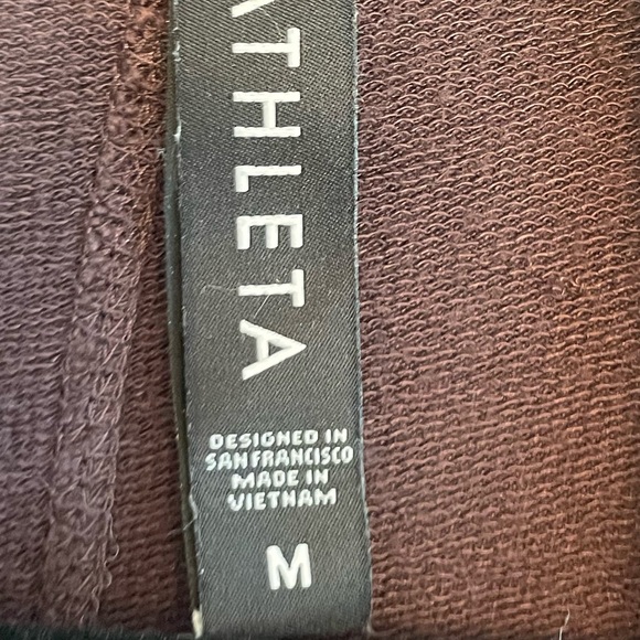 Athleta pranayama wrap, medium - Picture 2 of 3